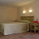 Trevi Village Hotel 4*