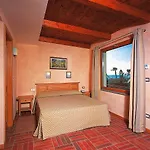 Trevi Village 4* Campora San Giovanni