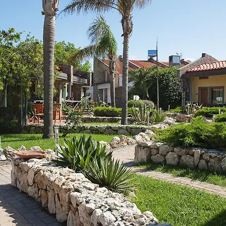 Hotel Trevi Village