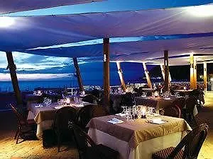 Hotel Trevi Village 4*