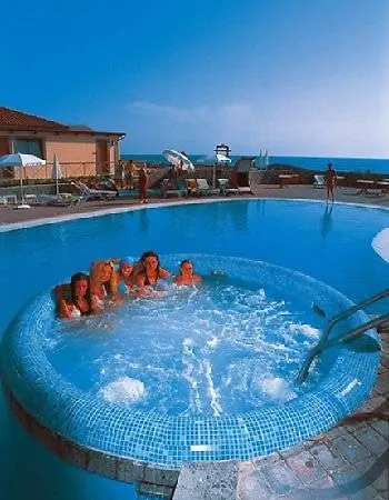 Hotel Trevi Village 4*