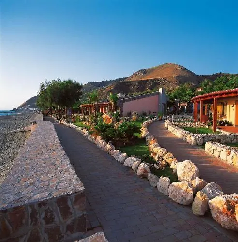 Trevi Village Hotel 4*