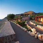 Trevi Village Ξενοδοχείο 4*