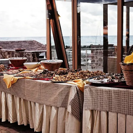 Trevi Village 4* 캄포라산지오바니